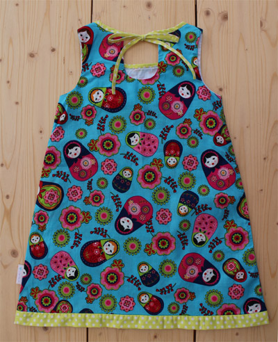 Handmade, Kinderkleid, Göttikind_Geschenk, Gottikind_Geschenk