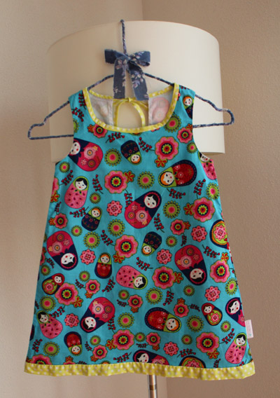 Handmade, Kinderkleid, Göttikind_Geschenk, Gottikind_Geschenk