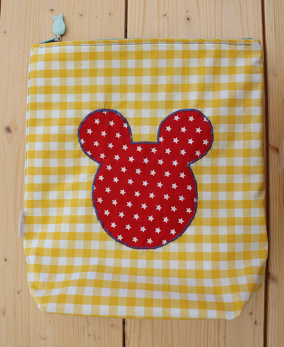 Bibliothek-Bibliothekstag-kindergartentasche-kinderrucksack-handmade-geschenkidee-gottikindgeschenk