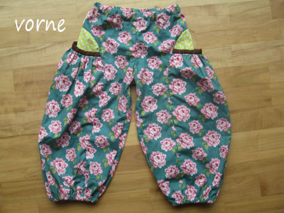 blume-Hose-tildastoff-kuerbishose
