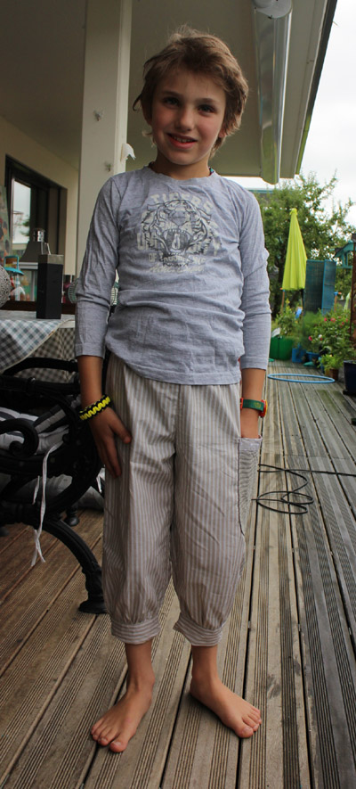 hand made kinder hose Hand made kinder kleid, göttikind geschenk, designer kinder kleid