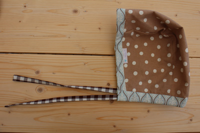 Handmade_Kinderkleid_geschenkidee_kappe